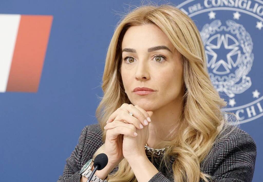 Silvia Salis, classe 1985, è la nuova sindaca di Genova,