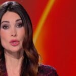 Manuela Arcuri si rivolge all’amica che ha provato a rubarle il marito: mancanza di rispetto e solidarietà femminile