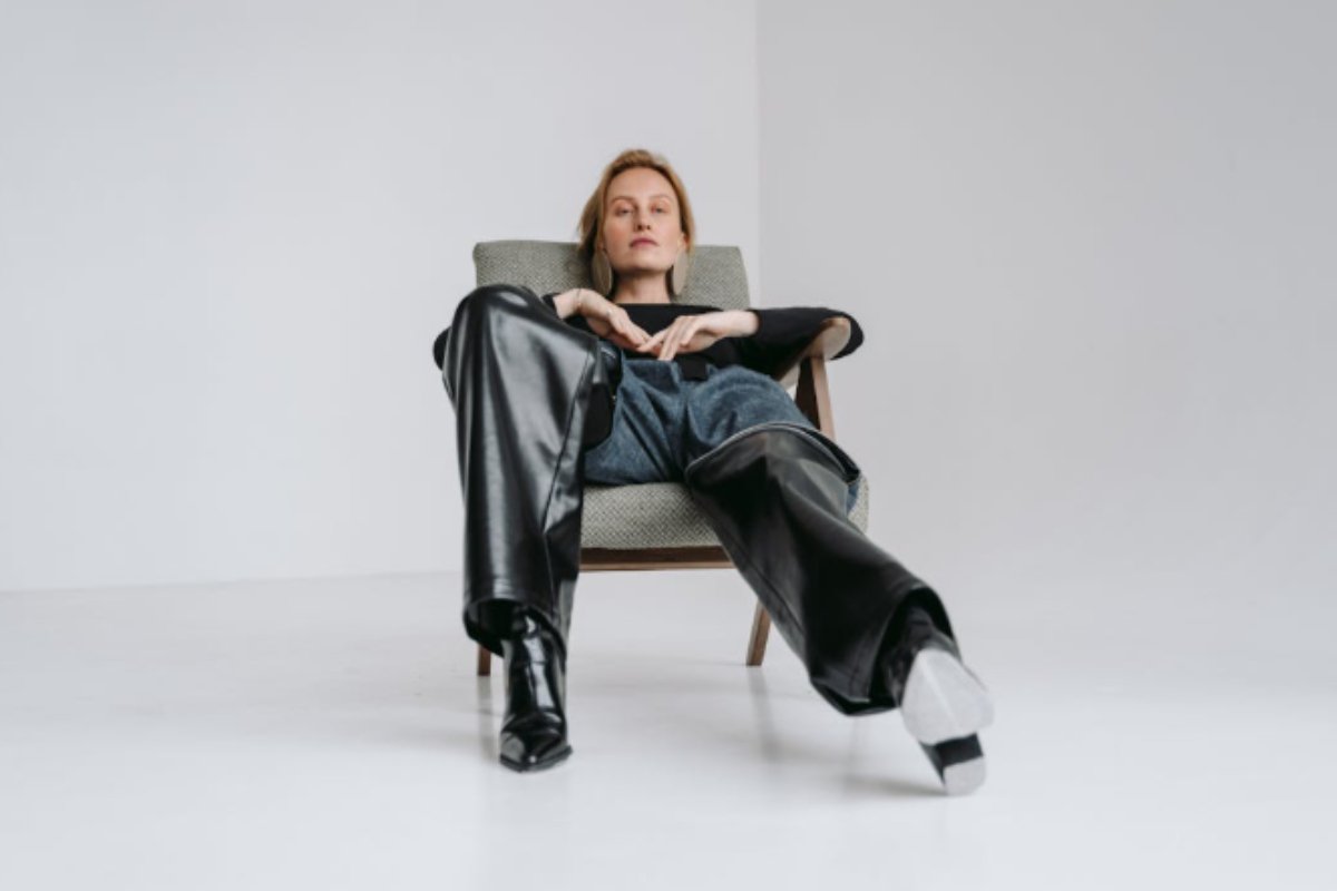 I pantaloni in pelle di Zara sono il must have della primavera: i modelli da acquistare assolutamente